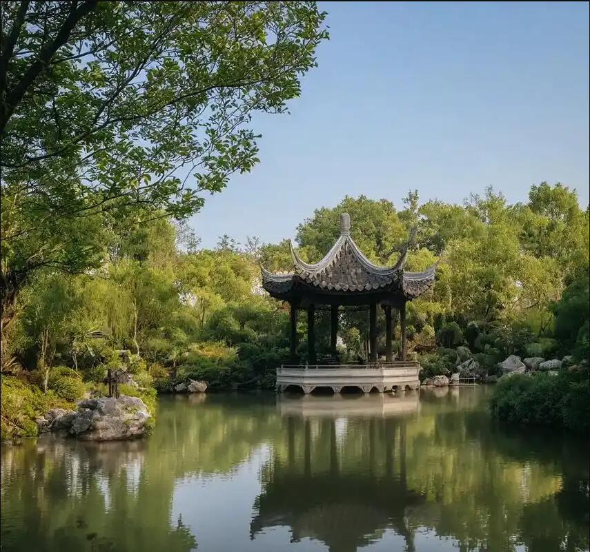 宁安梦菡餐饮有限公司